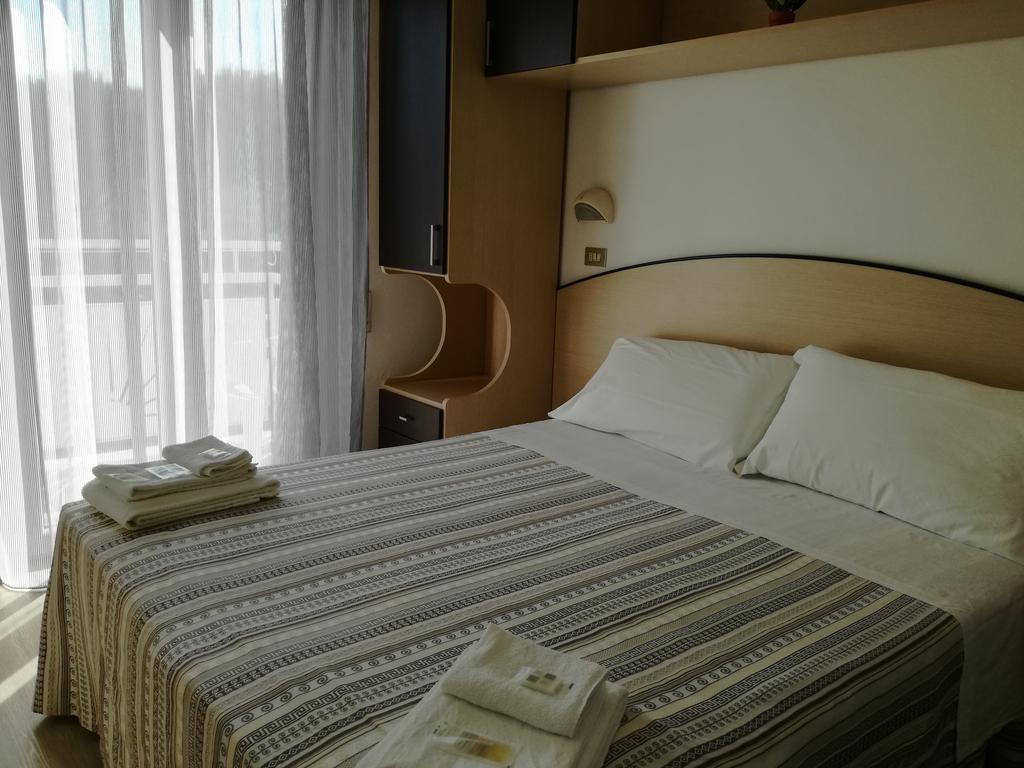 B&B Hotel Serenita Bellaria-Igea Marina Exterior foto